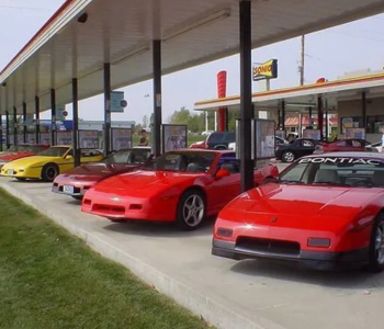 Heartland Fiero Car Show The Local Hub Iowa City