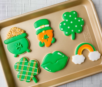Micky’s Irish Pub cookie decorating class for St. Patrick’s Day. Event on The Local Hub Iowa City